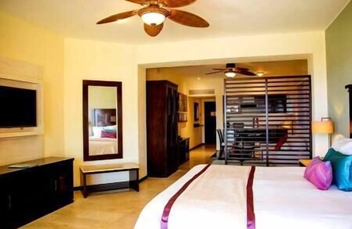 El Médano Ejidal Hotel | Villa Del Arco Resort & Spa, Medano Beach, Cabo Mexico
