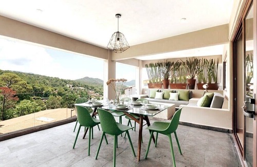 Valle de Bravo Villa | Villa del Lago: Con vista al lago de Avándaro
