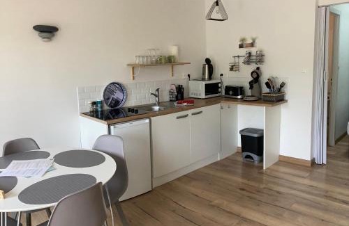 La Flotte Apartamento | Villa del Re 2 face à la piscine