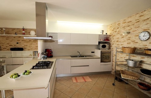 Briatico Villa | Hermosa villa a 30 metros de la playa para 7 personas.