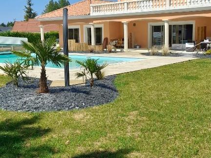 Saint-Doulchard Cama Y Desayuno | VILLA DES CHENES-Adult only