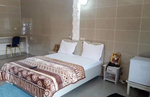 Yamoussoukro Hotel | Villa des Hôtes II
