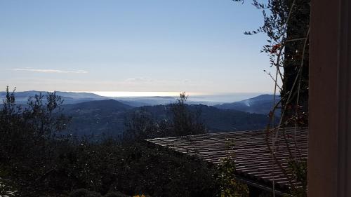 Le Tignet Cama Y Desayuno | villa des oliviers