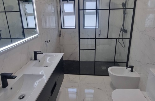 Moita Casa | Villa des Pins