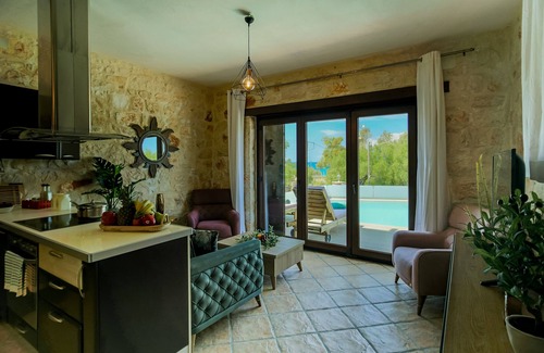 Psarou Villa | Villa de piedra en Zante