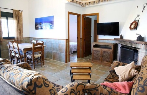 San Ambrosio Chalet De Esquí | Casa Dibaca by Patria
