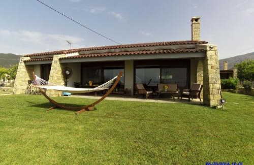 Eratini Casa | Villa Dimitra