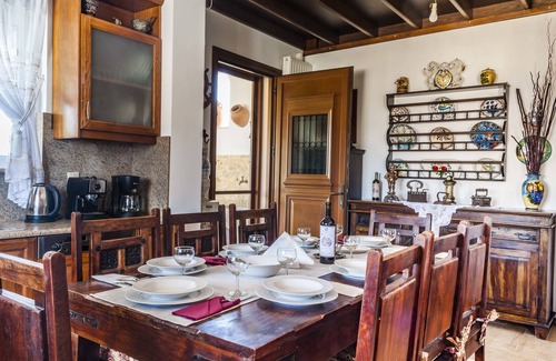 Gennadi Villa | Villa Dionysus
