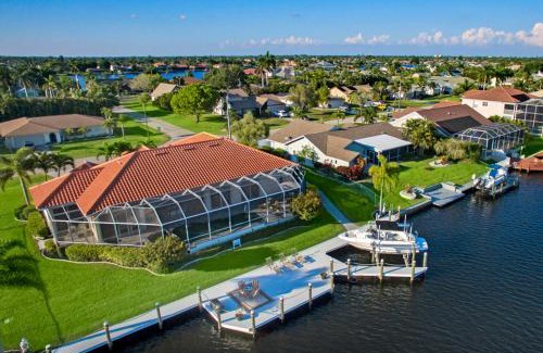 Pelican Villa | Villa Dolphin
