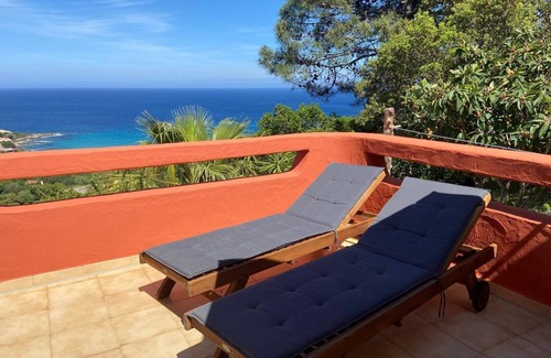 Conca Casa | VILLA DOMISE - PISCINA PRIVADA - TARCO- 3***- CLIM-WIFI