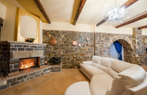 Stella Cilento Villa | Villa 'Don Elio Con Spa Privata' con vistas a la montaña, Wi-Fi y aire acondicionado