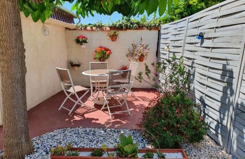 Frontignan Apartamento | Villa Dora