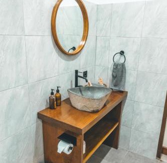 Gili Air Hotel | Villa Dot -Beach Front and private pool villa