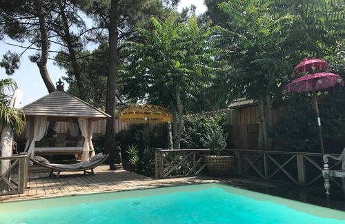 Lacanau-Ocean Casa | Villa "Douceur Exotique" with swimming pool for 12 people between lake and ocean