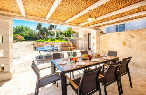 Selva di Fasano Villa | Villa Due Palme by Villa Plus