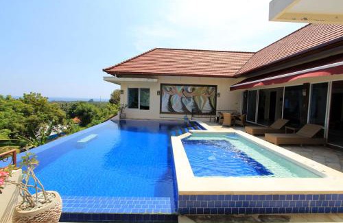 Kayu Putih Villa | Villa Ebel