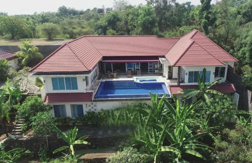 Kayu Putih Villa | Villa Ebel
