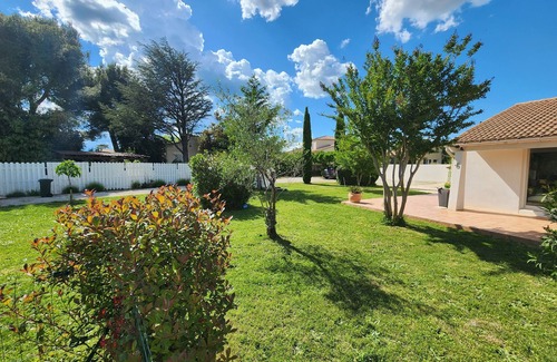 Rochefort-du-Gard Casa | Villa EDEN calm, sun and cicadas classified 5 stars 6 persons