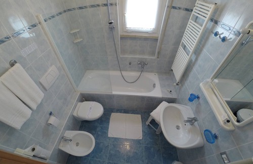 Malcesine Hotel | Villa Edera