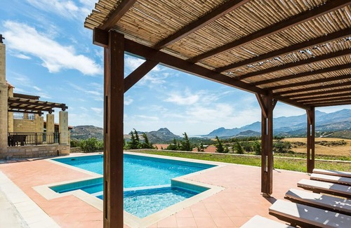 Lefkogeia Villa | Villa Efthalia