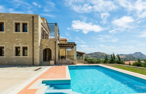 Lefkogeia Villa | Villa Efthalia