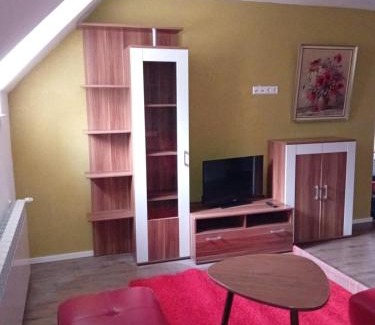 Poltersdorf Apartamento | Villa Eisfeld