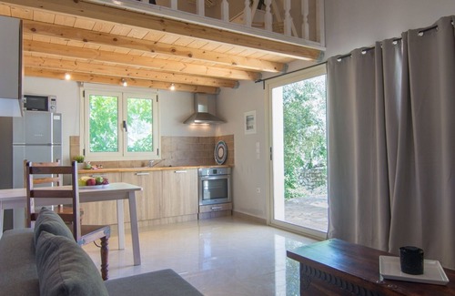 Ieromonachos Casa | Villa Elaia