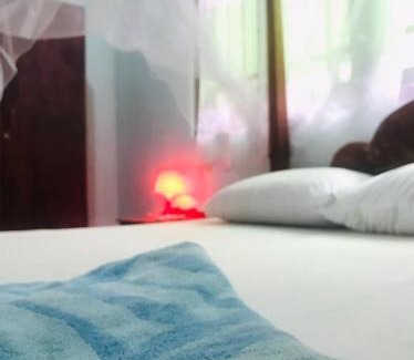Thiranagama Hotel | Villa Elena Inn