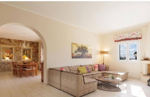 Spartylas Villa | Villa 'Elia' con vistas al mar, Wi-Fi y aire acondicionado
