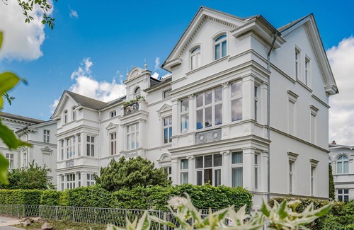 Seebad Heringsdorf Apartamento | Villa Elisabeth Seewind - modern furnishings very close to the beach