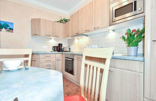 Seebad Heringsdorf Apartamento | Villa Elisabeth Wohnung Bernstein