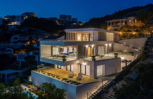 Vinisce Villa | Villa Endless Summer - Villa de 5 estrellas frente al mar con piscina