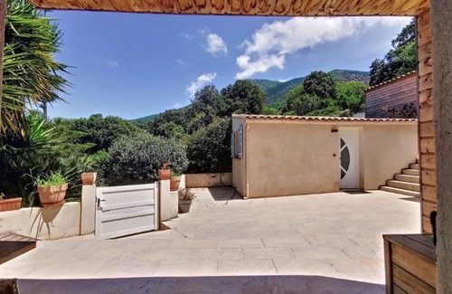 Bastelicaccia Villa | Villa Entre mer et Montagne à Bastelicaccia! Le Calme à Côté Dajaccio!!!