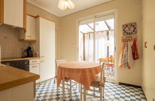 Orgon Villa | Villa Enzo - ¡Encantadora casa de vacaciones con piscina privada en Orgon!