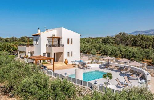 Houdetsi Villa | Villa Erato by Villa Plus