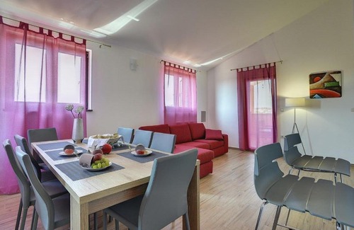 Valdebek Casa | Villa Erica