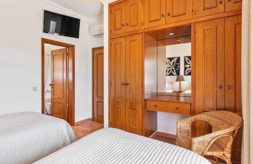 Branqueira Villa | Villa Ericeira by OCvillas