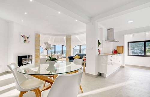 Denia Villa | Villa 'Ericito' con piscina privada, Wi-Fi y aire acondicionado