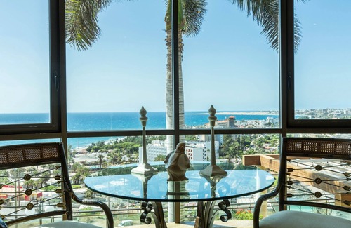 San Agustin Villa | Villa "Albella" con vistas al mar, jardín, terrazas, piscina, bañera de hidromasaje y gimnasio
