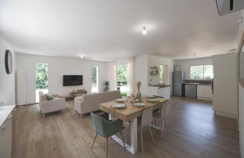 Berrias-et-Casteljau Casa | Villa Esparots - Maison avec piscine privée