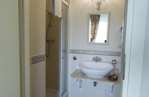 Piastow Hotel | Villa Estera - Hotel & Restauracja