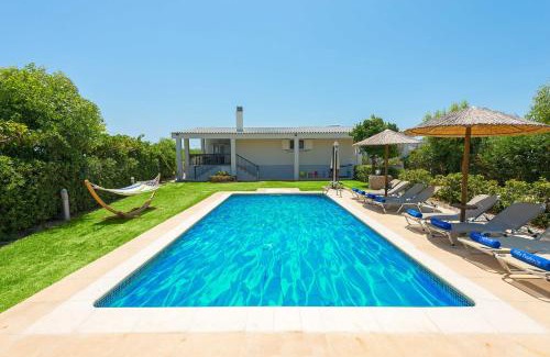 Gennadi Villa | Villa Euphoria