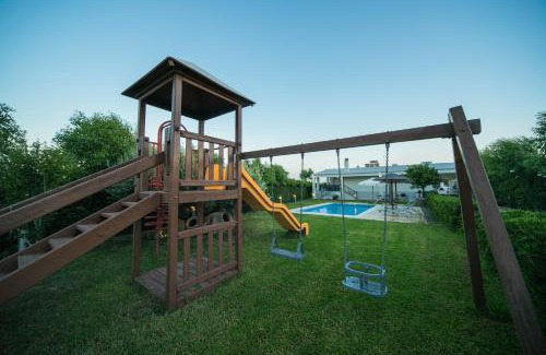 Gennadi Villa | Villa Euphoria