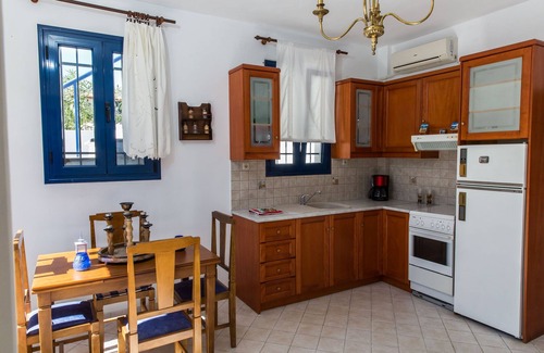Kontos Apartamento | Villa Euphoria Studio in Aegina, A' Marathonas Bay