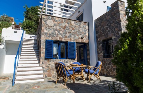 Kontos Apartamento | Villa Euphoria Studio in Aegina, A' Marathonas Bay