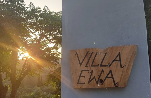 Pagi Villa | Villa Ewa - Komfortowy dom z Ogrodem. Cisza, Spokój i Piękne Widoki
