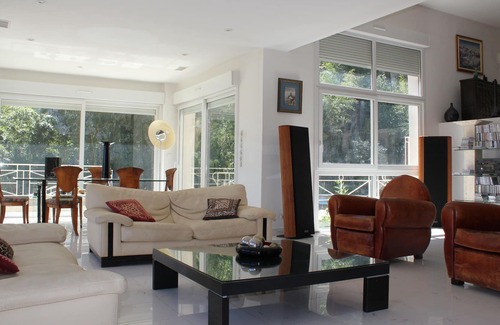 Montferrier-sur-Lez Casa | Villa Familiale Avec Piscine, Babyfoot, Billard, Table de Ping Pong