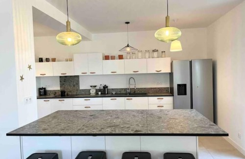 Cuers Casa | Villa Familiale 200m2 au Cœur des Vignes