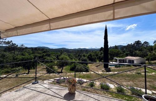 Le Muy Villa | VILLA familiale 8 pers avec piscine privée au Domaine des Charles