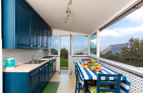 Piano di Sorrento Apartamento | Villa Fanella, independent house between Sorrento & Amalfi